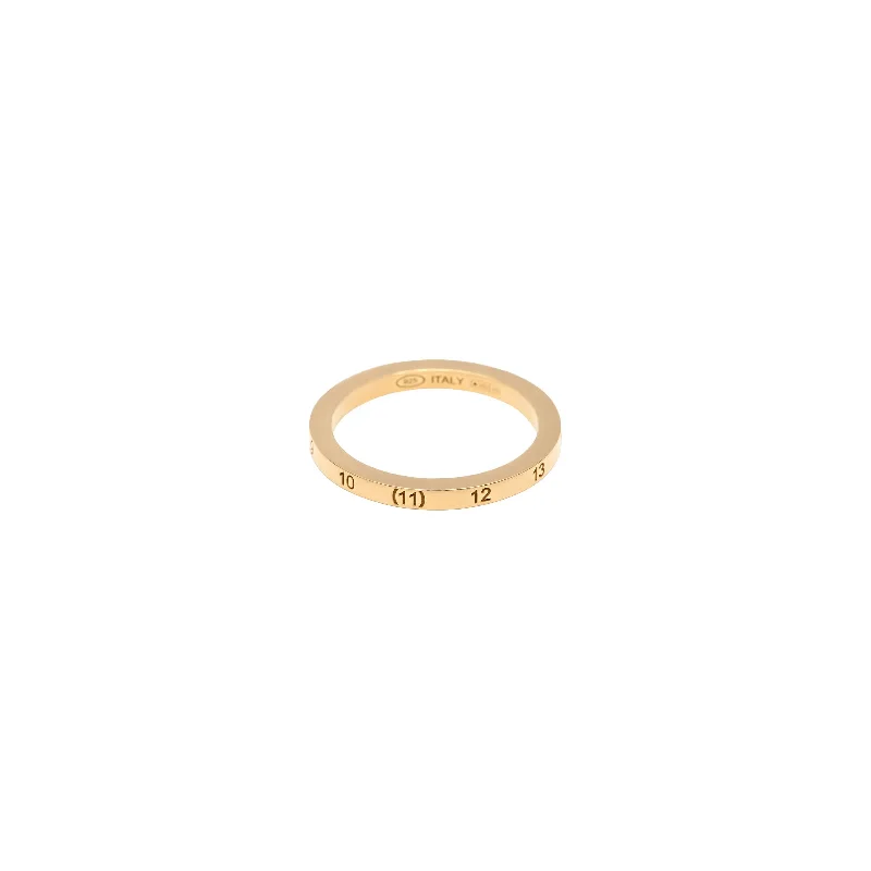 Numerical 4mm Ring in Yellow Gold