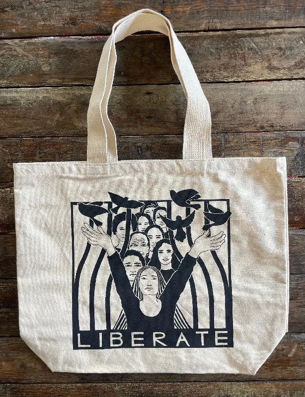 Patchwork Tote Bag in Denim with Vintage - Inspired Designs for a Retro AppealTote Bag | Liberate