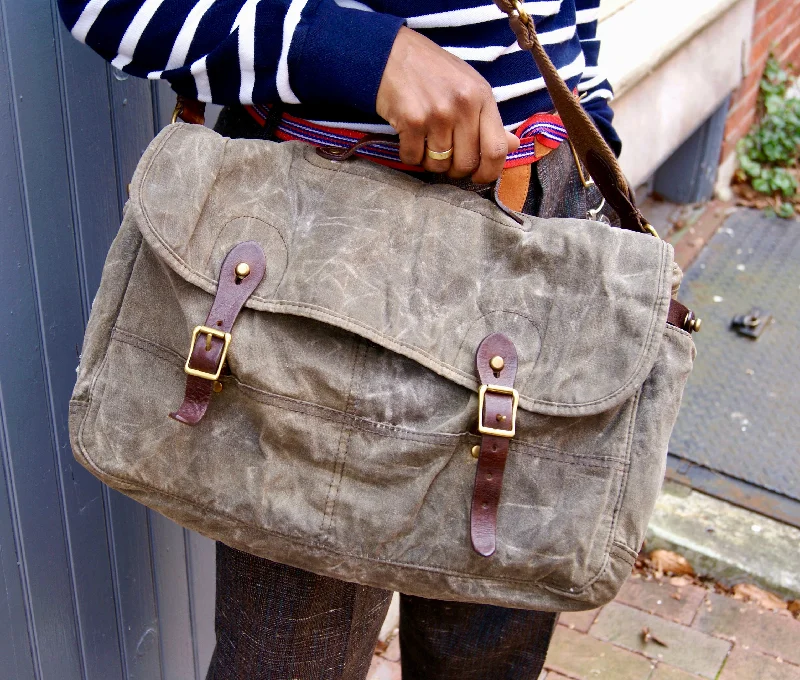 Vintage - Inspired Women's Backpacks in Brown Leather for a Retro AestheticJ. Crew Waxed Canvas & Leather Courier Bag