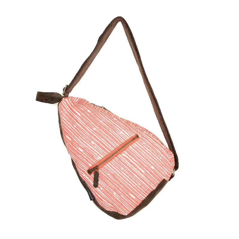 Medium - sized Canvas Crossbody Bag in Beige with Floral Print for Spring OutingsKatie Premier: Coral Comet