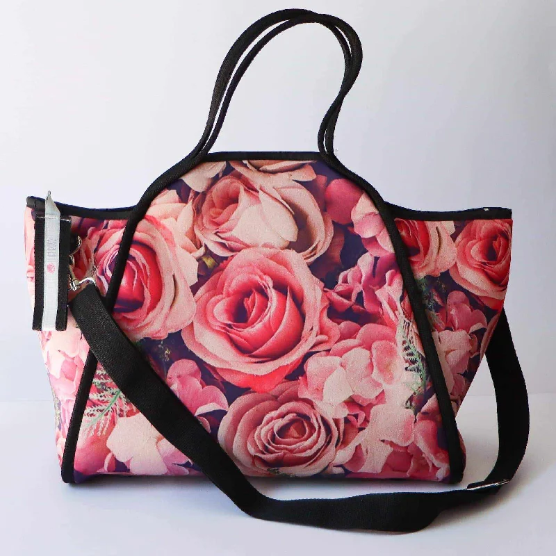 Leather Shoulder Bag with Magnetic Closure in Black for Quick AccessLily Rose Bag Of Plenty Grag-and-Go Bag | Passion