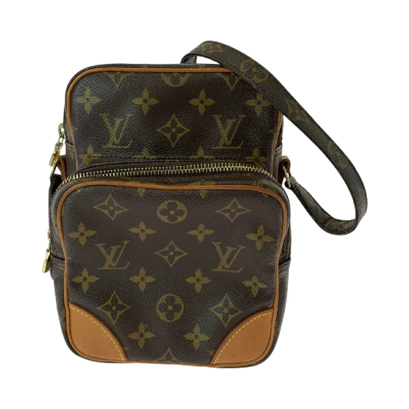 Straw Crossbody Bag in Natural Color for Beach Vacations and Summer DaysLouis Vuitton Monogram Amazon Shoulder Bag