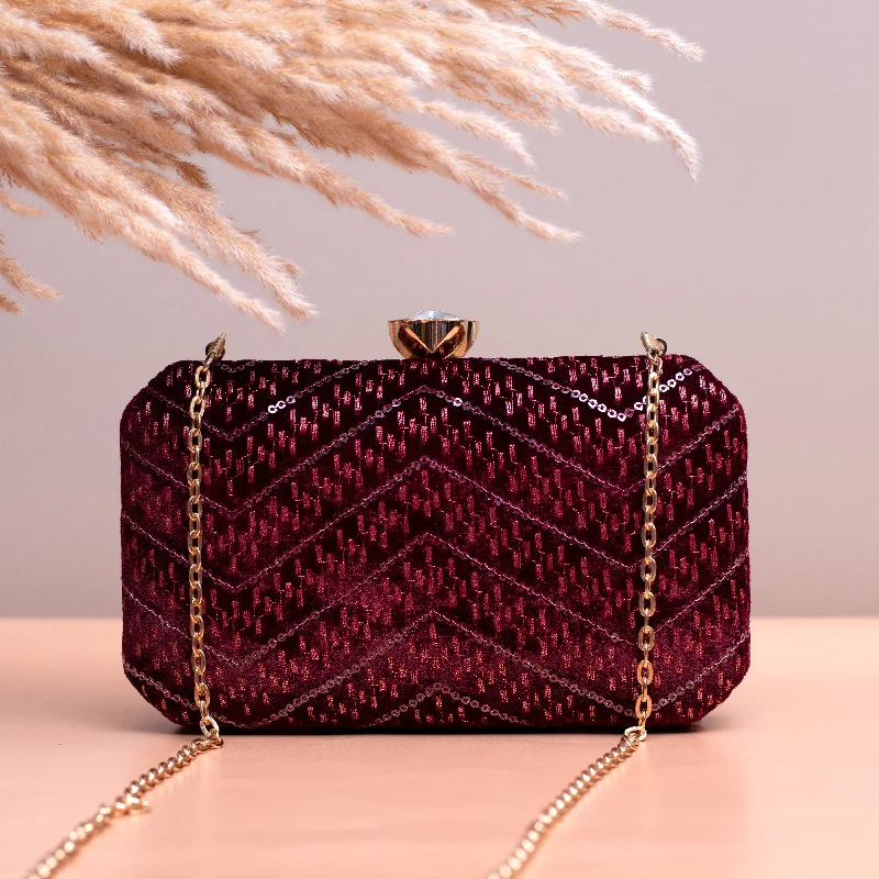 Geometric - Patterned PVC Evening Bag in Multicolor for Trendy Nights OutMaroon Zigzag Sequins Embroidery Fabric Clutch