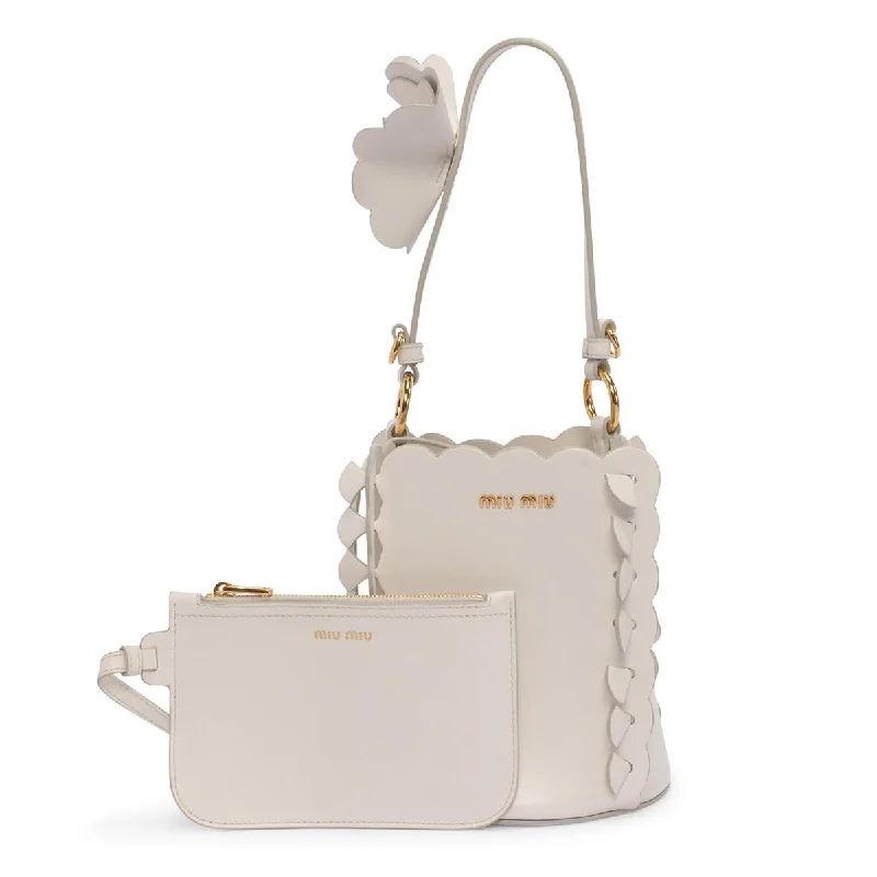 Shoulder Bag with Chain Strap in Silver for a Trendy AppearanceMiu Miu White Calfskin Flower Scalloped Bucket Bag