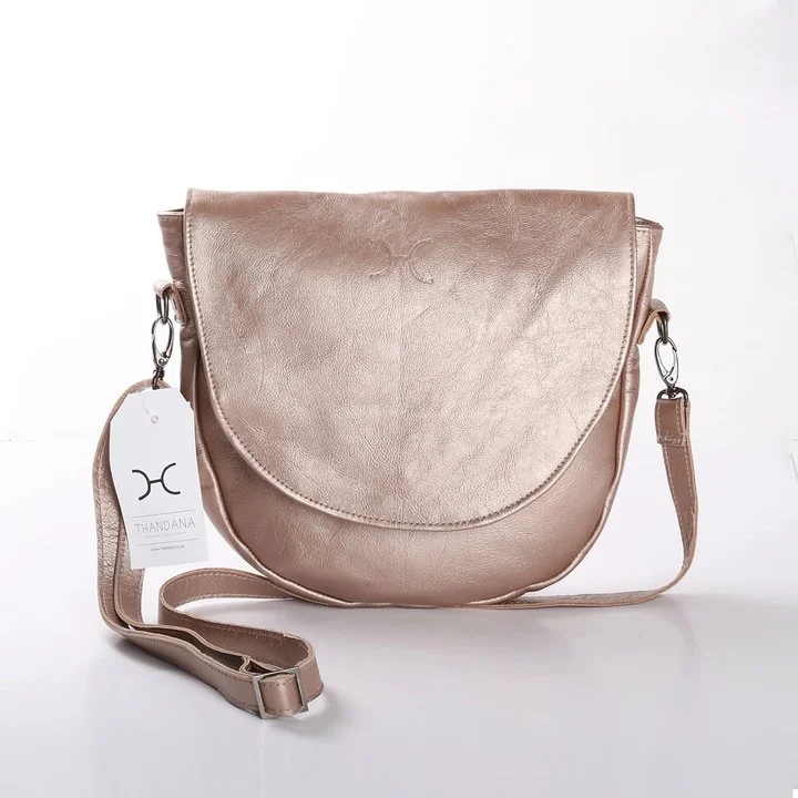 Suede Shoulder Bag in Pink with Tassel Accents for Casual OutingsThandana Saddle Metallic Leather Handbag