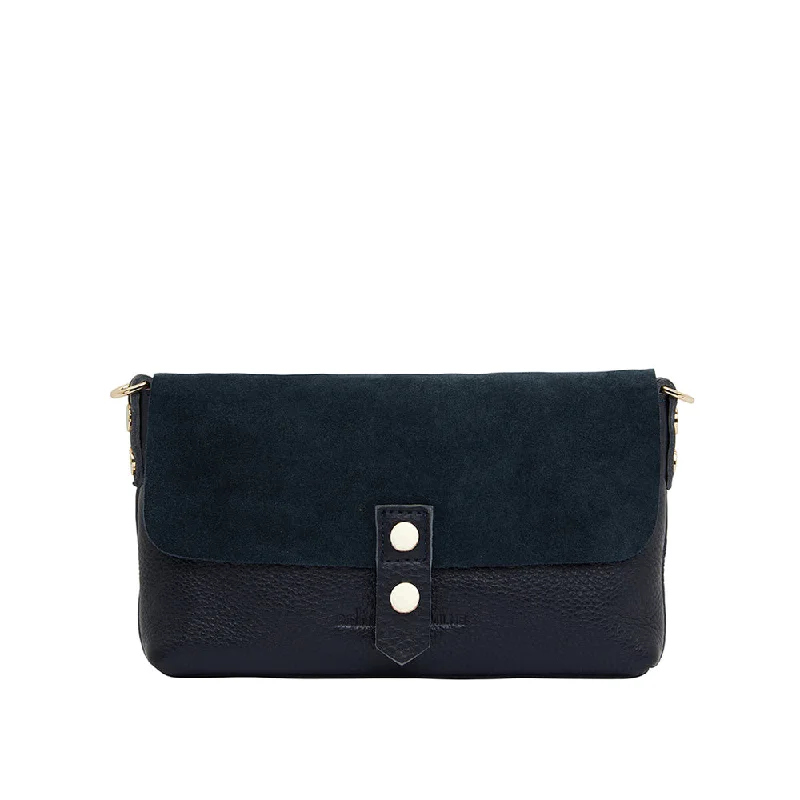 Expandable Women's Wallet in Brown for Carrying More Cash and CardsArlington Milne Paige Clutch/Wallet - Navy Pebble